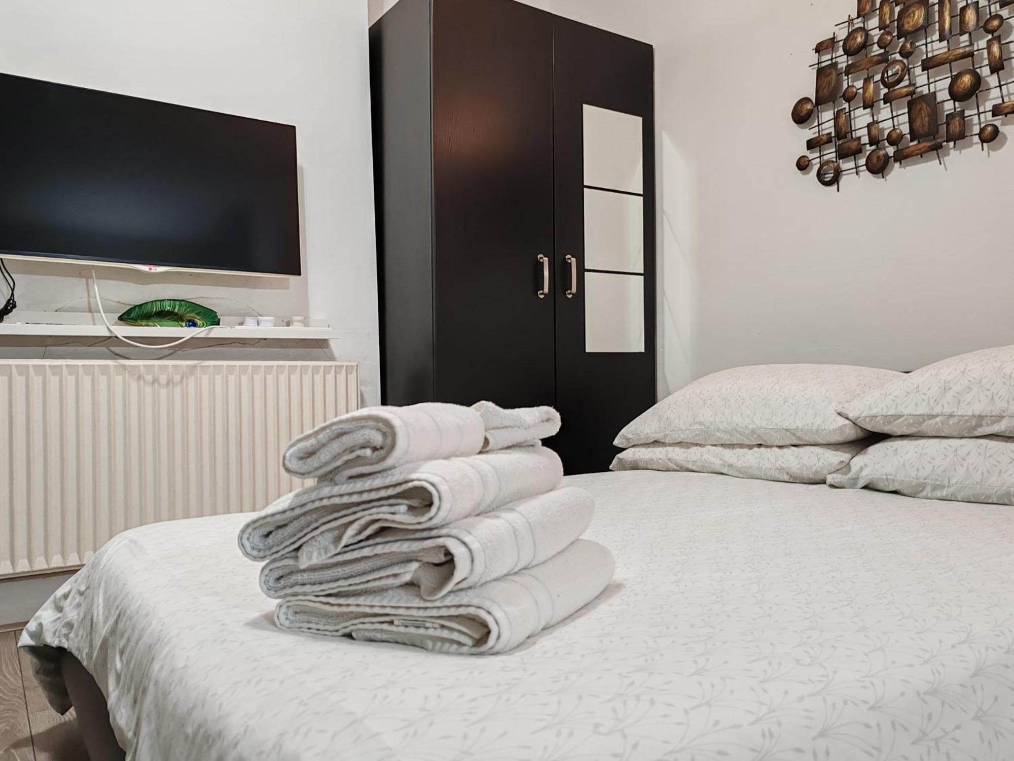 Kilburn High Road Studio Apartments Londres Exterior foto